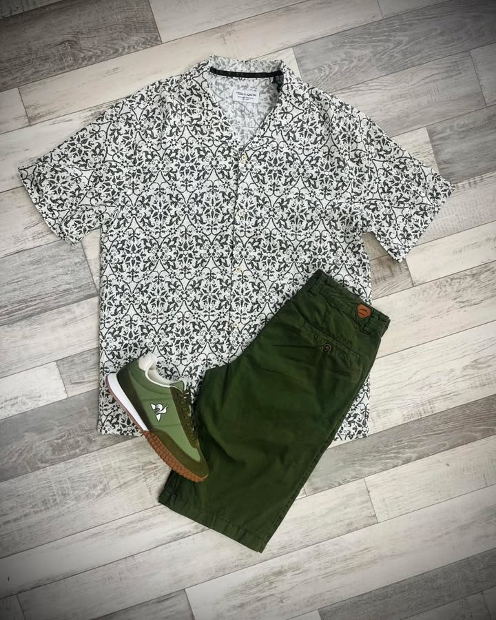 Armelle & CO