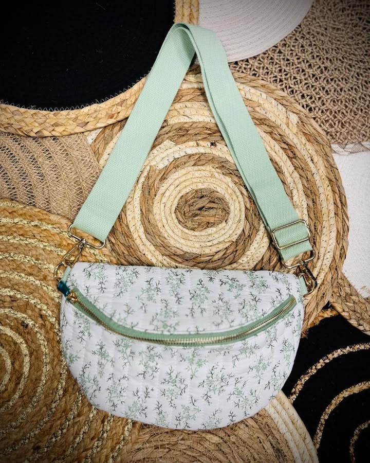 Armelle & CO